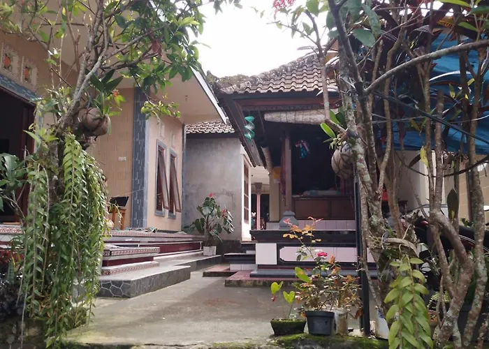 Séjour chez l'habitant Anish Tabanan *